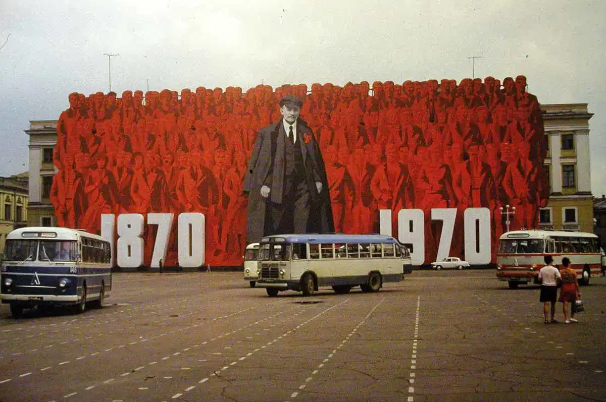 The Science Behind Repetition in Experiments and Its Relation to the Failures of Communism